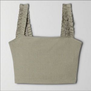 ARITZIA ruffle sleeve olive green crop top